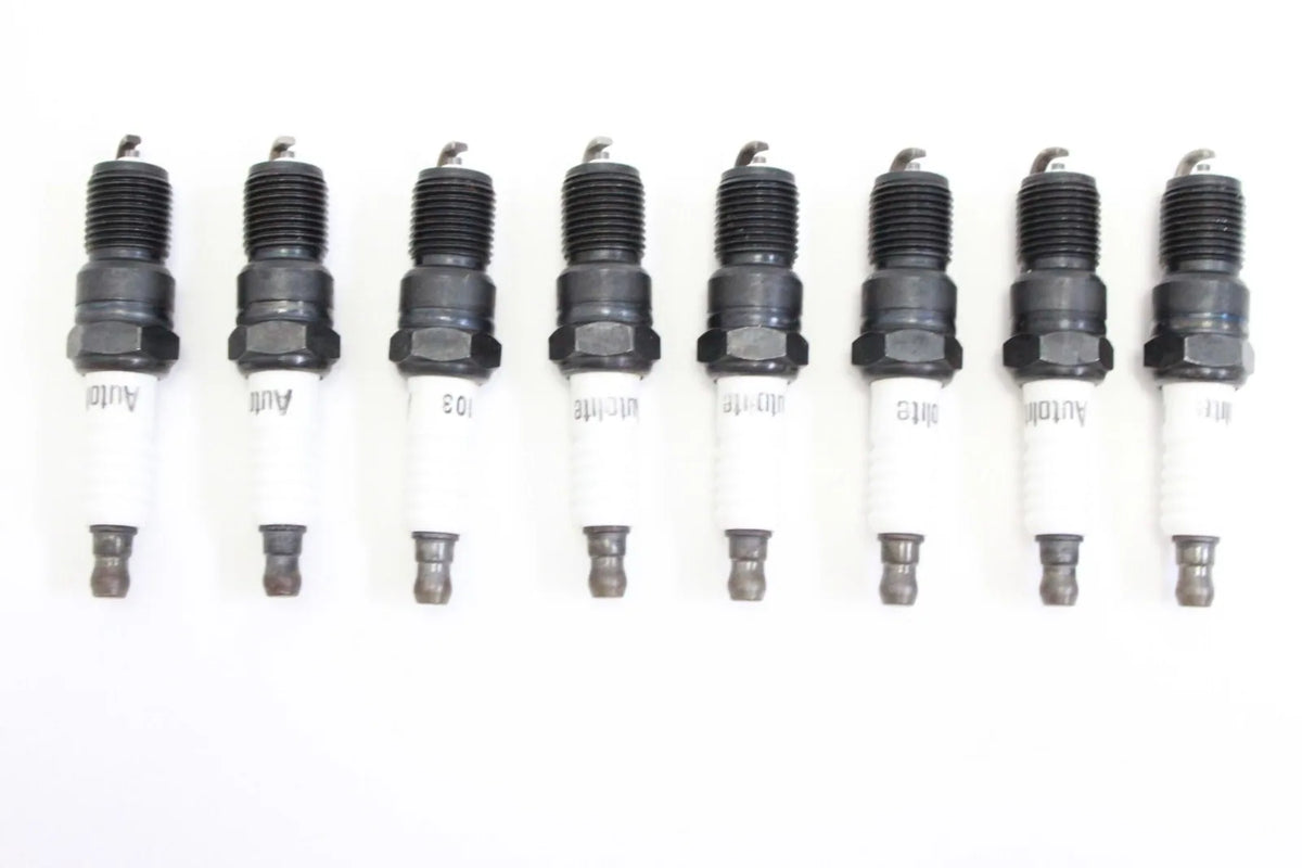 Spark Plug Set Vortec 5.7L Autolite Set Of 8 OEM RP030008